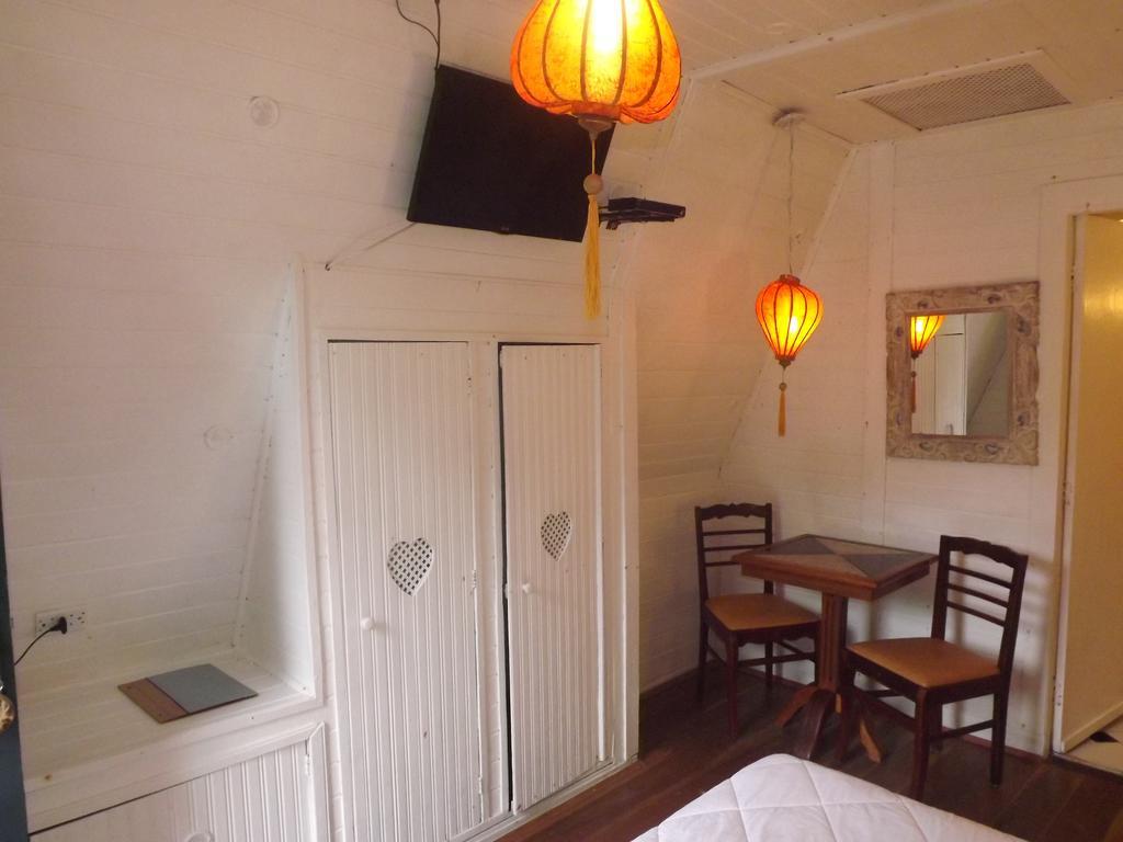 Hotel Vivenda Penedo เปเนโด ภายนอก รูปภาพ