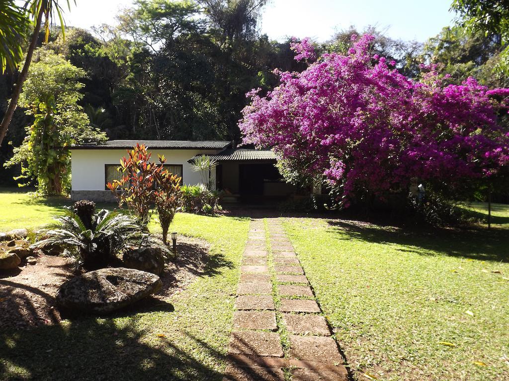 Hotel Vivenda Penedo เปเนโด ภายนอก รูปภาพ