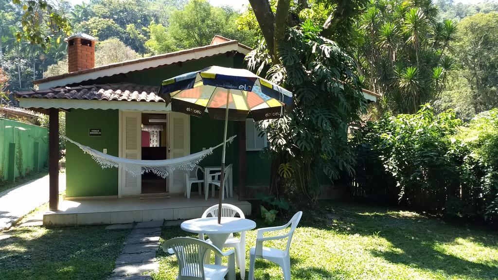 Hotel Vivenda Penedo เปเนโด ภายนอก รูปภาพ