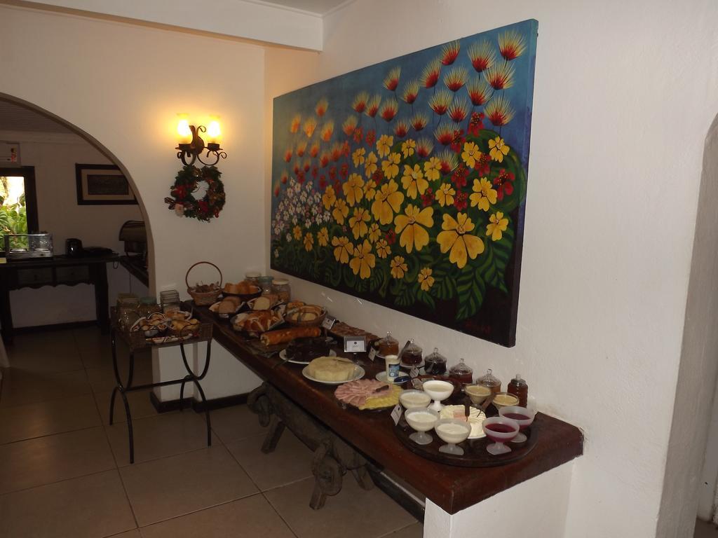 Hotel Vivenda Penedo เปเนโด ภายนอก รูปภาพ