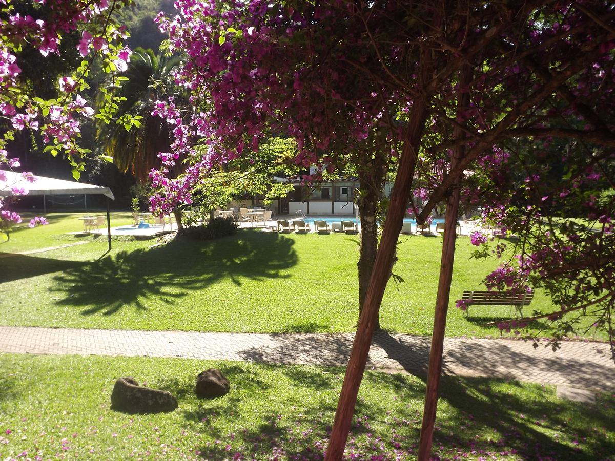 Hotel Vivenda Penedo เปเนโด ภายนอก รูปภาพ